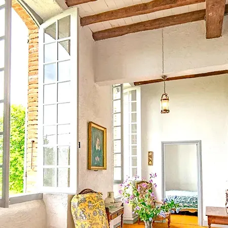 بيت للعطل Manoir Historique Avec Piscine Pres De Gibel