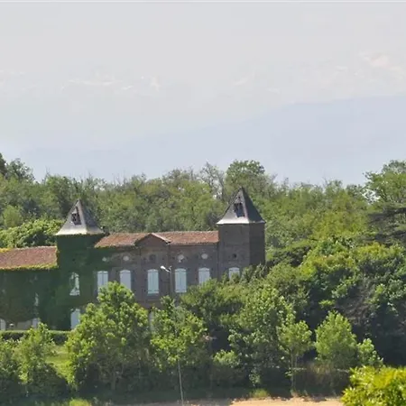 Manoir Historique Avec Piscine Pres De